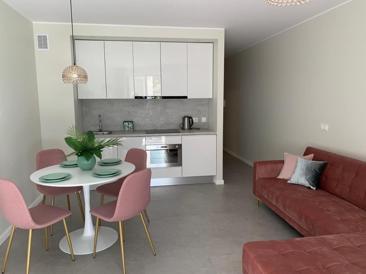 Jantarowe Zacisze Rose Apartment Jantar